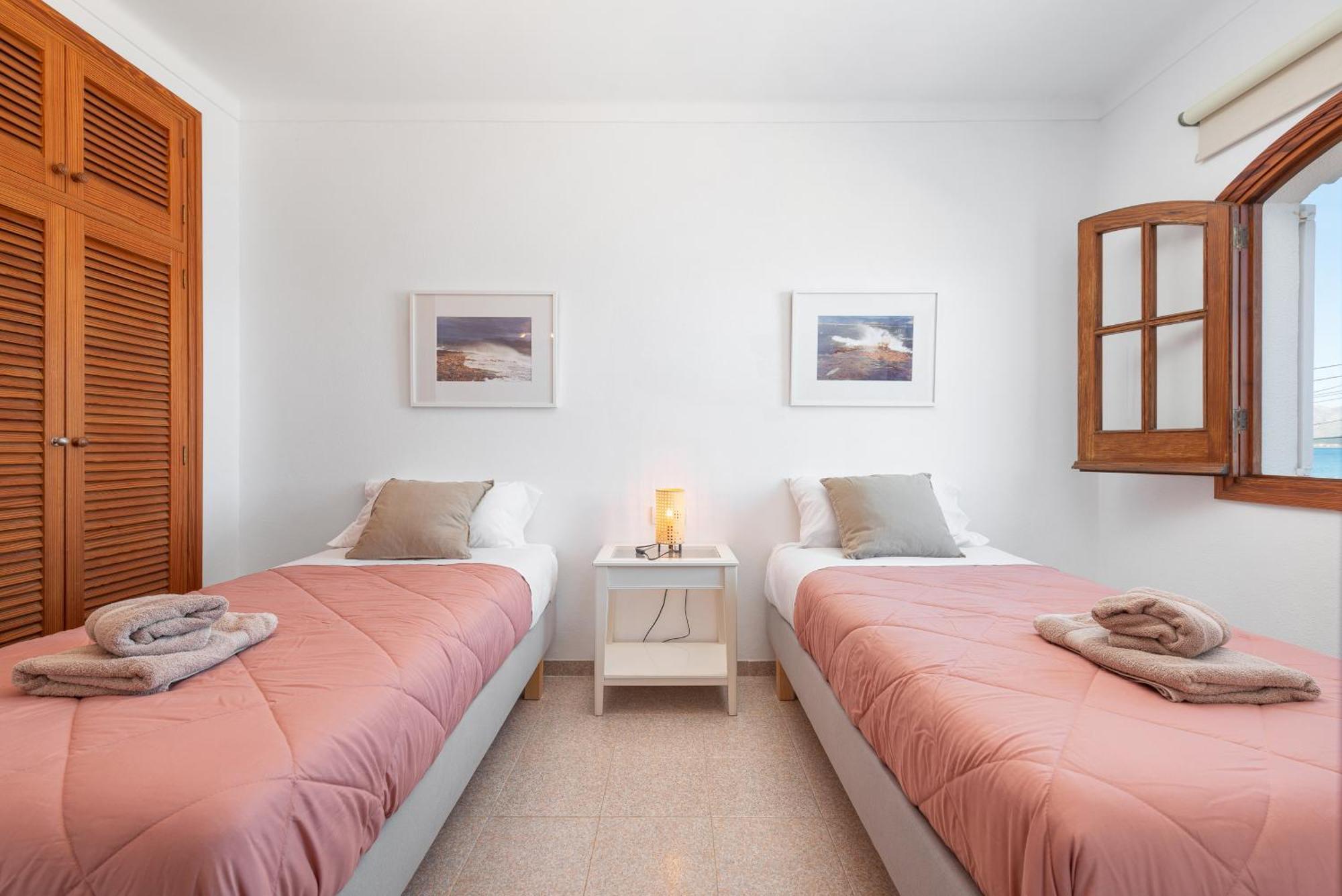 Ses Ones With Sea Views Holiday home *